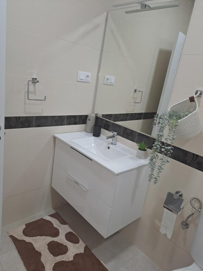 Apartamentos Jara Bajo C มาลากา ภายนอก รูปภาพ